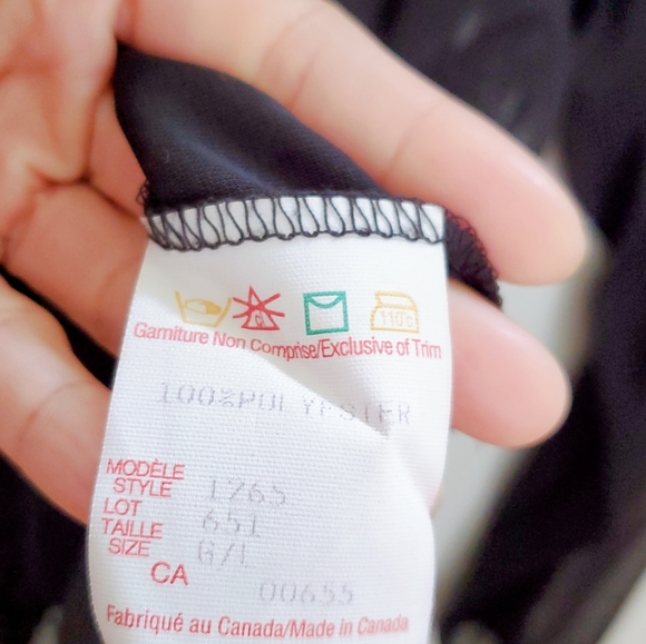 RW&Co Long Sleeve Tops - Picture 4 of 4